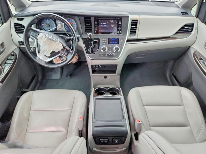48432566 :رقم المزاد ، 5TDYZ3DC0KS019274 vin ، 2019 Toyota Sienna مزاد بيع
