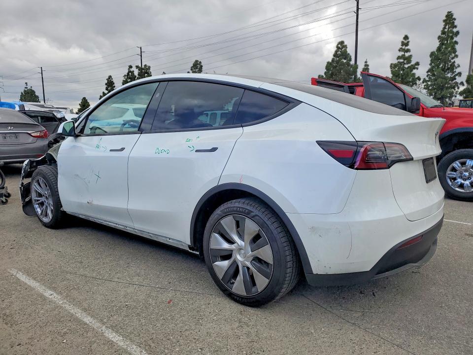 Продажа на аукционе авто 2024 Tesla Model Y, vin: 7SAYGAEE0RF984681, номер лота: 50761266
