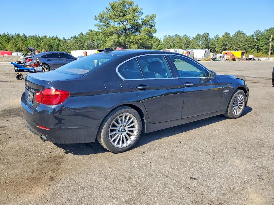 51292396 :رقم المزاد ، WBAFU7C55BC871666 vin ، 2011 Bmw 535 مزاد بيع