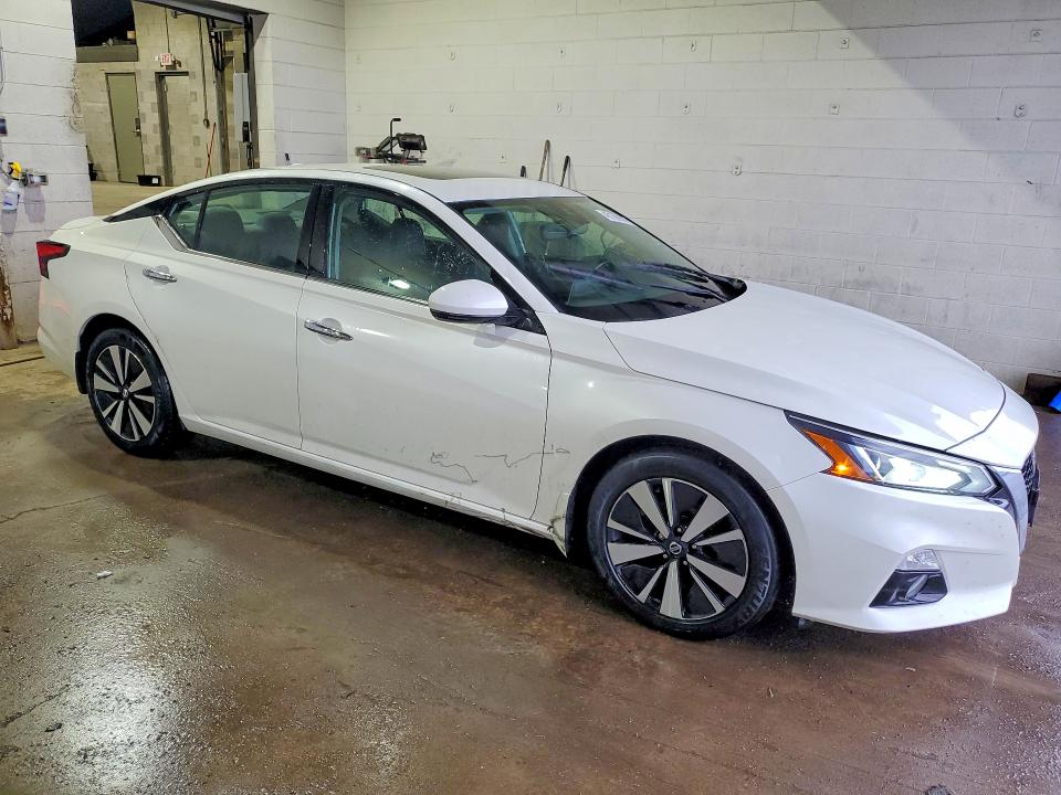 Продажа на аукционе авто 2020 Nissan Altima, vin: 1N4BL4DV6LC249585, номер лота: 48109656