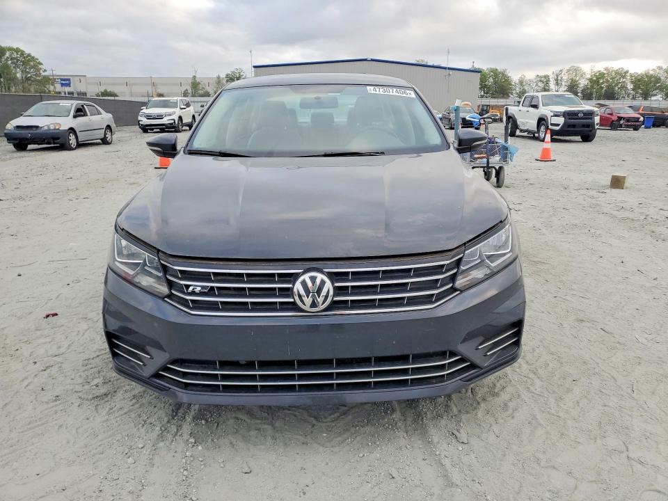 2017 Volkswagen Passat მანქანა იყიდება აუქციონზე, vin: 1VWDT7A34HC035609, აუქციონის ნომერი: 47307406