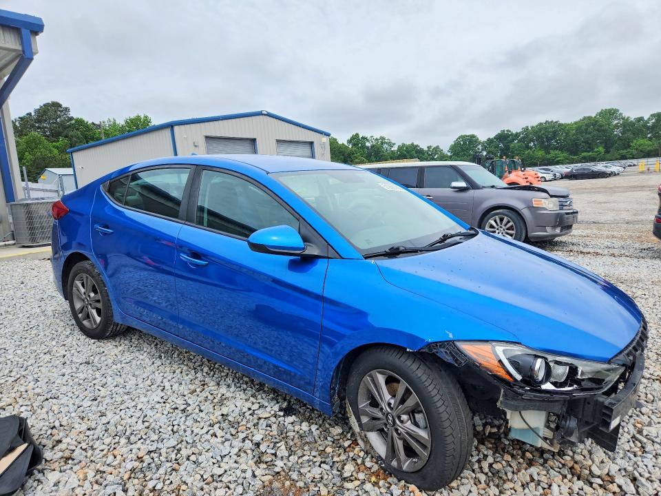 51988786 :رقم المزاد ، 5NPD84LFXJH309075 vin ، 2018 Hyundai Elantra مزاد بيع