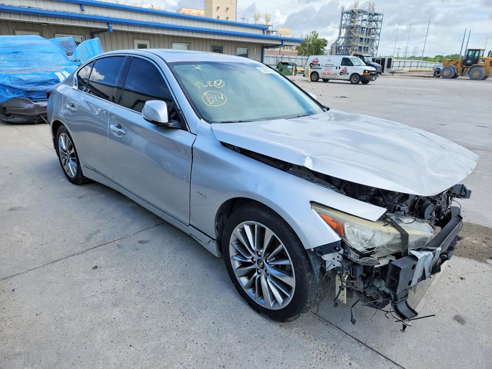 51073836 :رقم المزاد ، JN1EV7AR1JM612220 vin ، 2018 Infiniti Q50 مزاد بيع