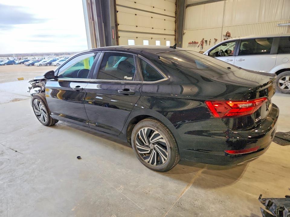 48762196 :رقم المزاد ، 3VWG57BU4MM093369 vin ، 2021 Volkswagen Jetta مزاد بيع