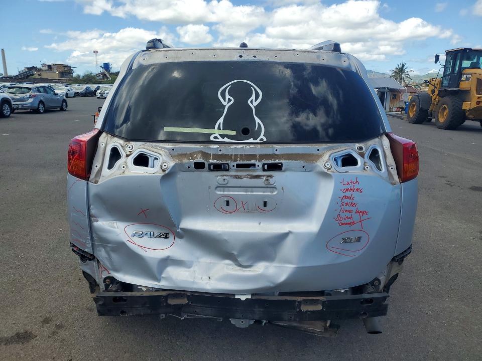 2015 Toyota Rav4 მანქანა იყიდება აუქციონზე, vin: JTMWFREV0FJ034296, აუქციონის ნომერი: 51221306