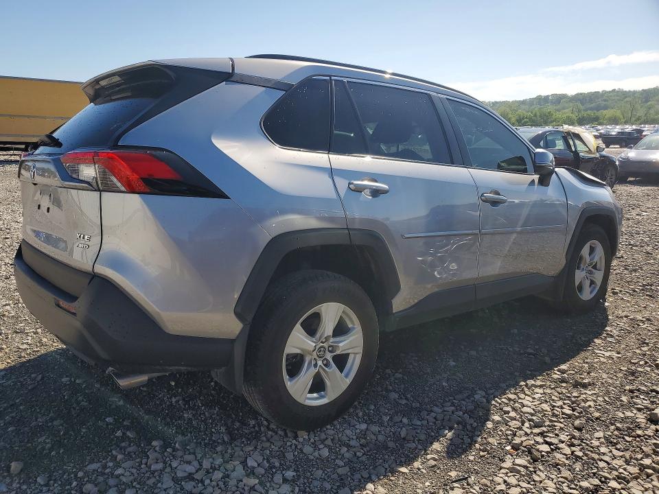 46922156 :رقم المزاد ، 2T3P1RFV9MC151358 vin ، 2021 Toyota Rav4 مزاد بيع