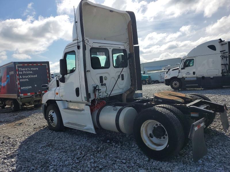 Aukcja sprzedaży 2014 Freightliner Cascadia, vin: 1FUBGEDV4ELFW8390, numer aukcji: 77531025
