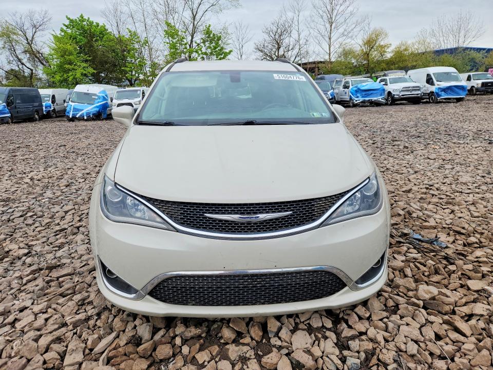 Продажа на аукционе авто 2017 Chrysler Pacifica, vin: 2C4RC1BG6HR739745, номер лота: 51604776