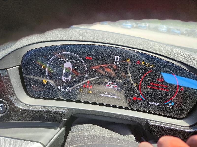 49426486 :رقم المزاد ، WP1BA2AY6RDA54574 vin ، 2024 Porsche Cayenne مزاد بيع