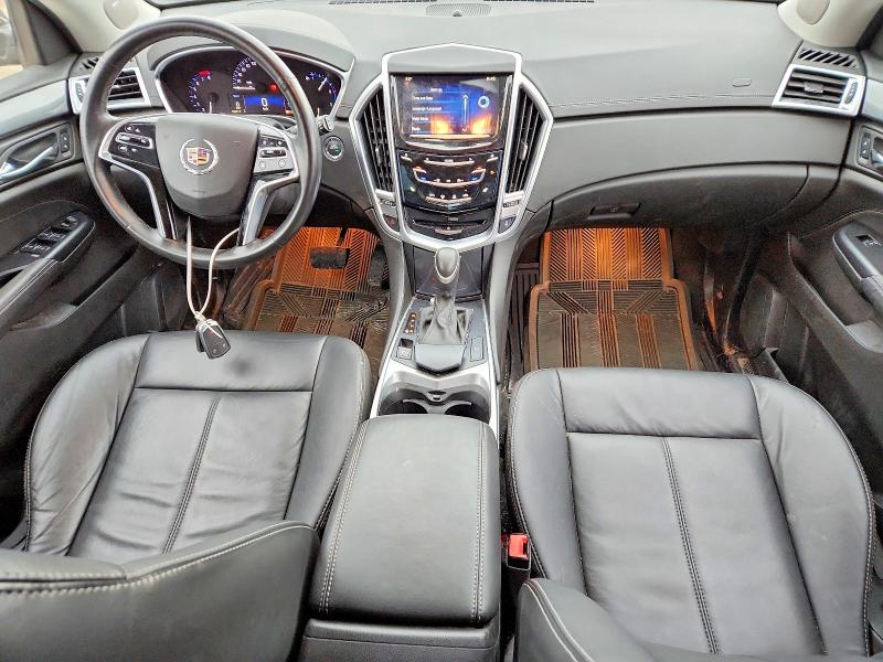51427486 :رقم المزاد ، 3GYFNAE36GS530541 vin ، 2016 Cadillac Srx مزاد بيع