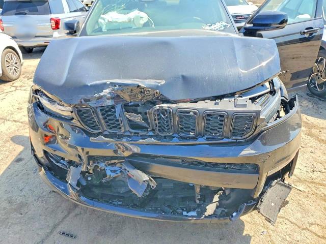 50104206 :رقم المزاد ، 1C4RJKBGXS8716693 vin ، 2025 Jeep Grand Cherokee مزاد بيع