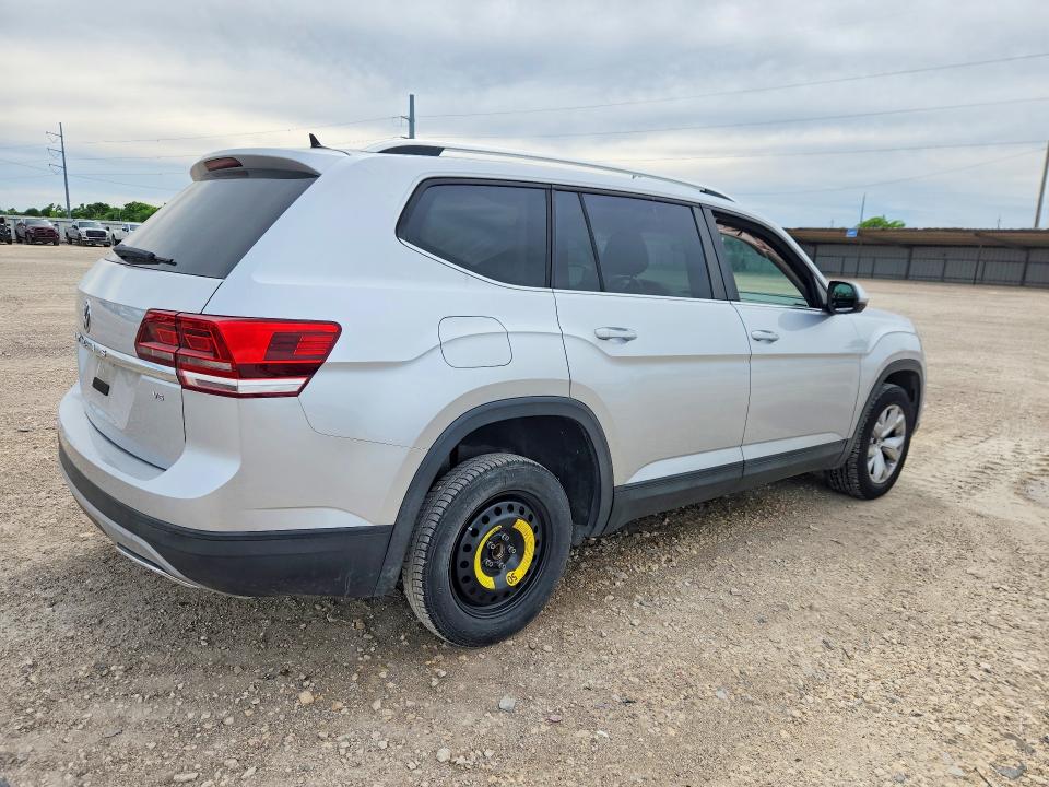 Продажа на аукционе авто 2018 Volkswagen Atlas, vin: 1V2DR2CAXJC518008, номер лота: 49251126