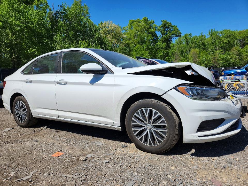 2021 Volkswagen Jetta მანქანა იყიდება აუქციონზე, vin: 3VWC57BU5MM093265, აუქციონის ნომერი: 50782136