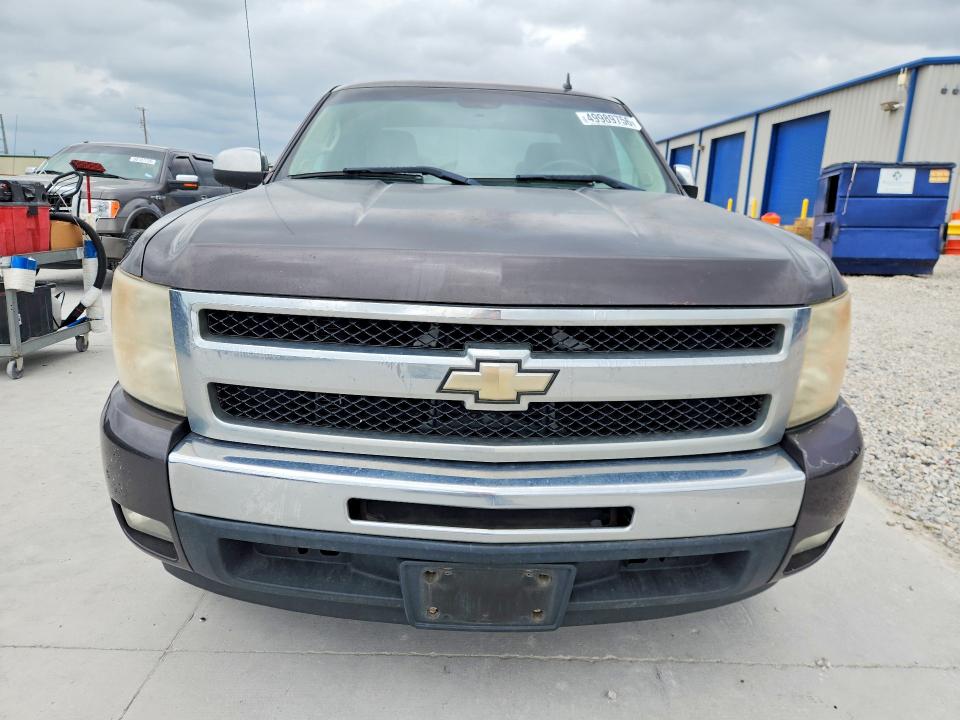 Auction sale of the 2011 Chevrolet Silverado, vin: 1GCRCSE09BZ432765, lot number: 49989756