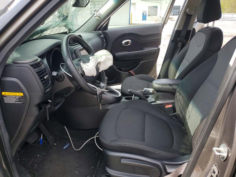 49900546 :رقم المزاد ، KNDJP3A58J7505806 vin ، 2018 Kia Soul مزاد بيع