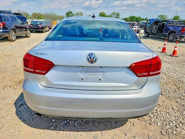 50786696 :رقم المزاد ، 1VWAT7A3XFC009161 vin ، 2015 Volkswagen Passat مزاد بيع