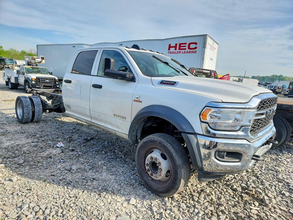 49871986 :رقم المزاد ، 3C7WRLFL6NG151319 vin ، 2022 Ram 4500 مزاد بيع