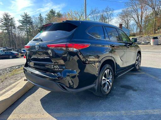 Продаж на аукціоні авто 2022 Toyota Highlander, vin: 5TDGZRBH3NS229269, номер лоту: 47682636