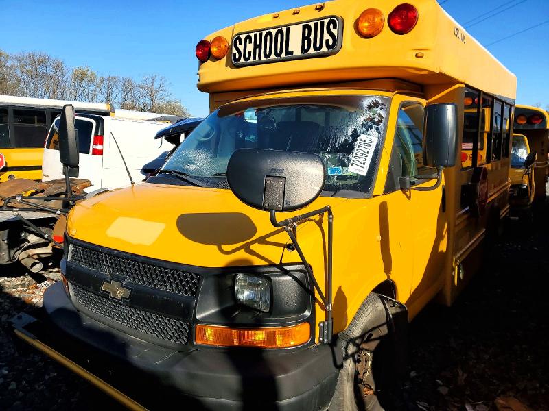 2011 Chevrolet Bantam G3500 მანქანა იყიდება აუქციონზე, vin: 1GB0G2BA9B1108972, აუქციონის ნომერი: 72392765