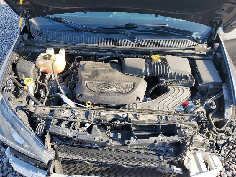 49242716 :رقم المزاد ، 2C4RC1EG4JR108123 vin ، 2018 Chrysler Pacifica مزاد بيع