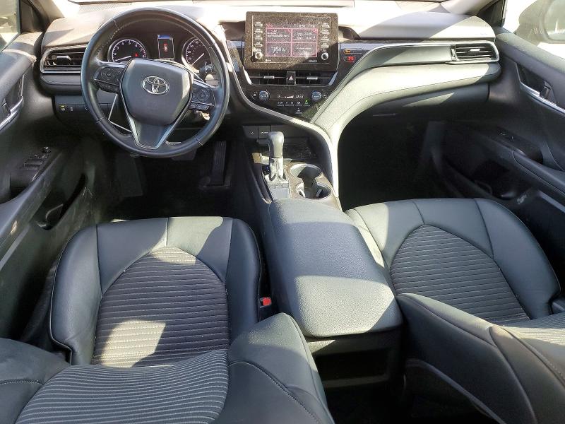50300896 :رقم المزاد ، 4T1G11AK1NU657712 vin ، 2022 Toyota Camry مزاد بيع