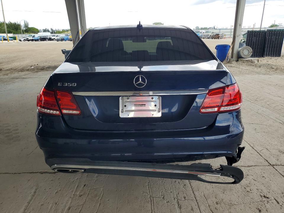 Продажа на аукционе авто 2015 Mercedes-benz E, vin: WDDHF5KB2FB139675, номер лота: 51529976