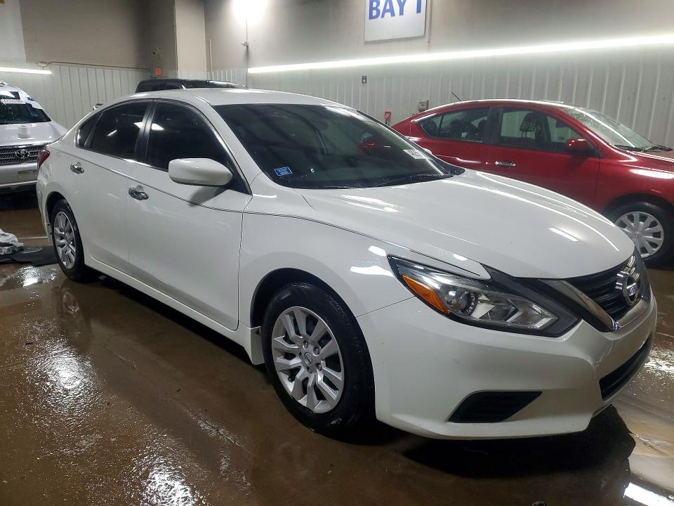 Продажа на аукционе авто 2016 Nissan Altima, vin: 1N4AL3AP1GN321234, номер лота: 48255156