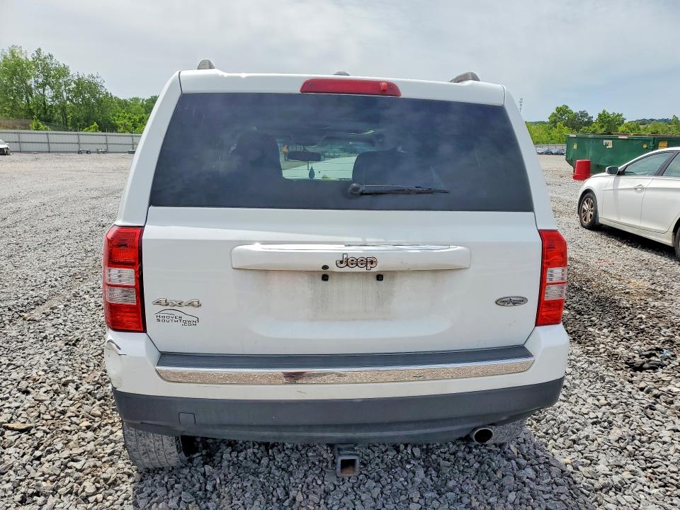 52001986 :رقم المزاد ، 1C4NJRFB6GD595312 vin ، 2016 Jeep Patriot مزاد بيع
