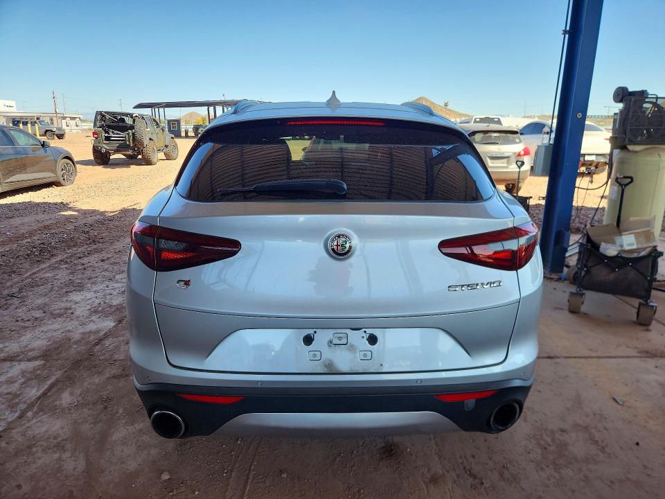 2018 Alfa Romeo Stelvio მანქანა იყიდება აუქციონზე, vin: ZASFAKPN7J7B82459, აუქციონის ნომერი: 48677596
