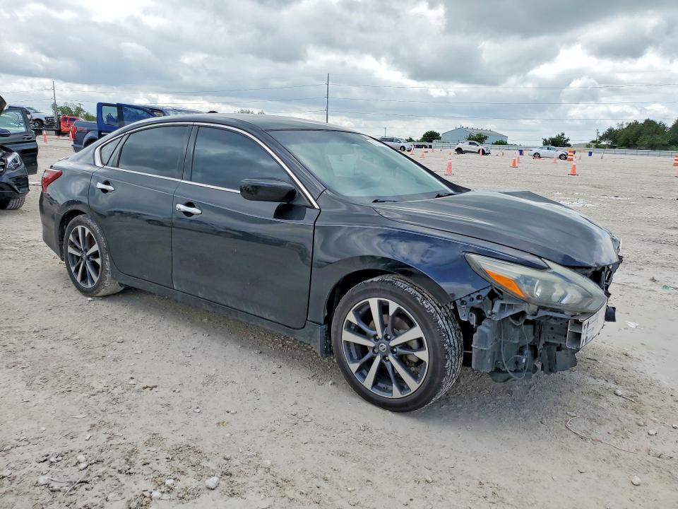 Продаж на аукціоні авто 2017 Nissan Altima, vin: 1N4AL3AP5HN344744, номер лоту: 51147476