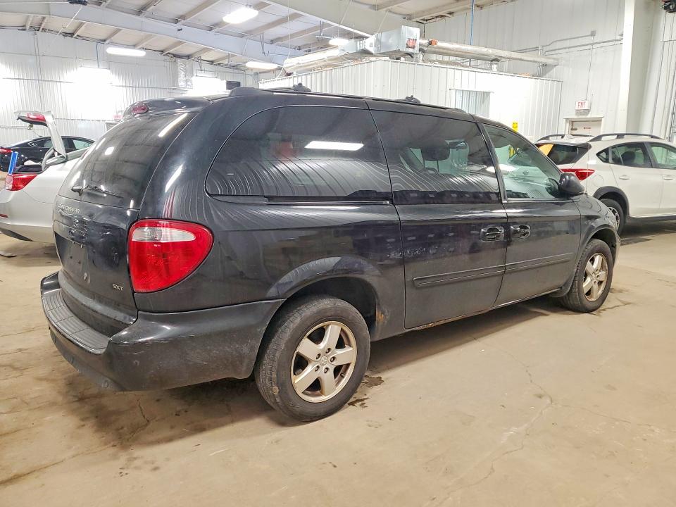 Продажа на аукционе авто 2005 Dodge Grand Caravan, vin: 2D4GP44L85R301086, номер лота: 48309856