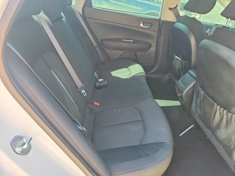 Продаж на аукціоні авто 2016 Kia Optima, vin: KNAGT4L39G5075440, номер лоту: 49324886