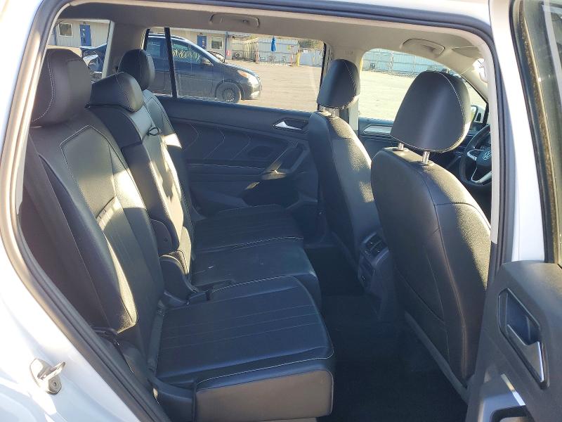 50075276 :رقم المزاد ، 3VV2B7AX6NM038992 vin ، 2022 Volkswagen Tiguan مزاد بيع