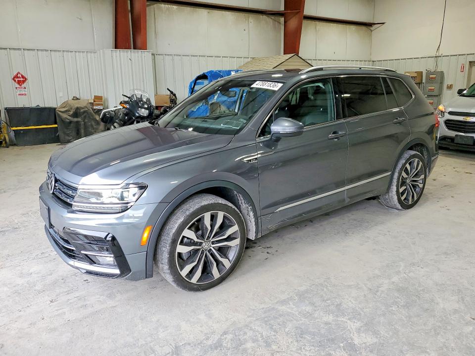 47881836 :رقم المزاد ، 3VV4B7AX0MM132714 vin ، 2021 Volkswagen Tiguan مزاد بيع