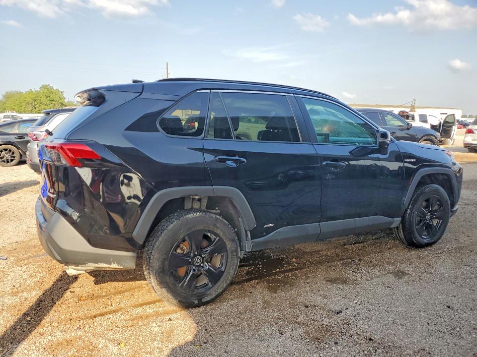 50384916 :رقم المزاد ، 4T3MWRFV4MU027646 vin ، 2021 Toyota Rav4 Hybrid مزاد بيع