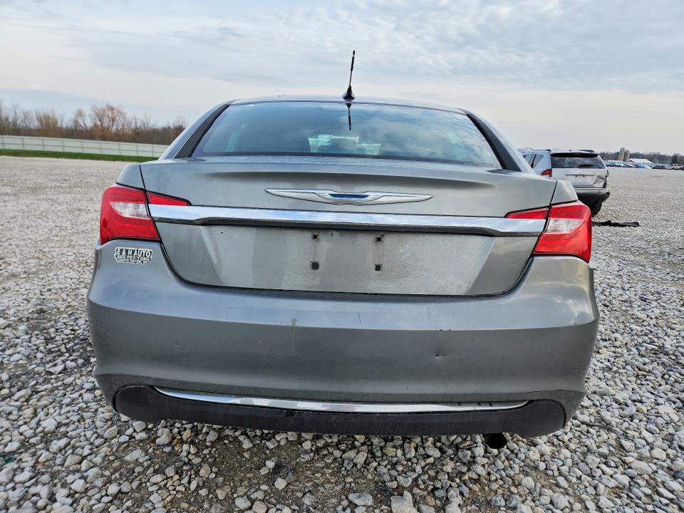 49657926 :رقم المزاد ، 1C3CCBAB9CN317626 vin ، 2012 Chrysler 200 مزاد بيع