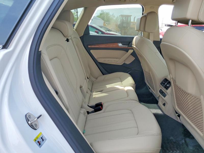 49867216 :رقم المزاد ، WA1BAAFY3M2067141 vin ، 2021 Audi Q5 مزاد بيع