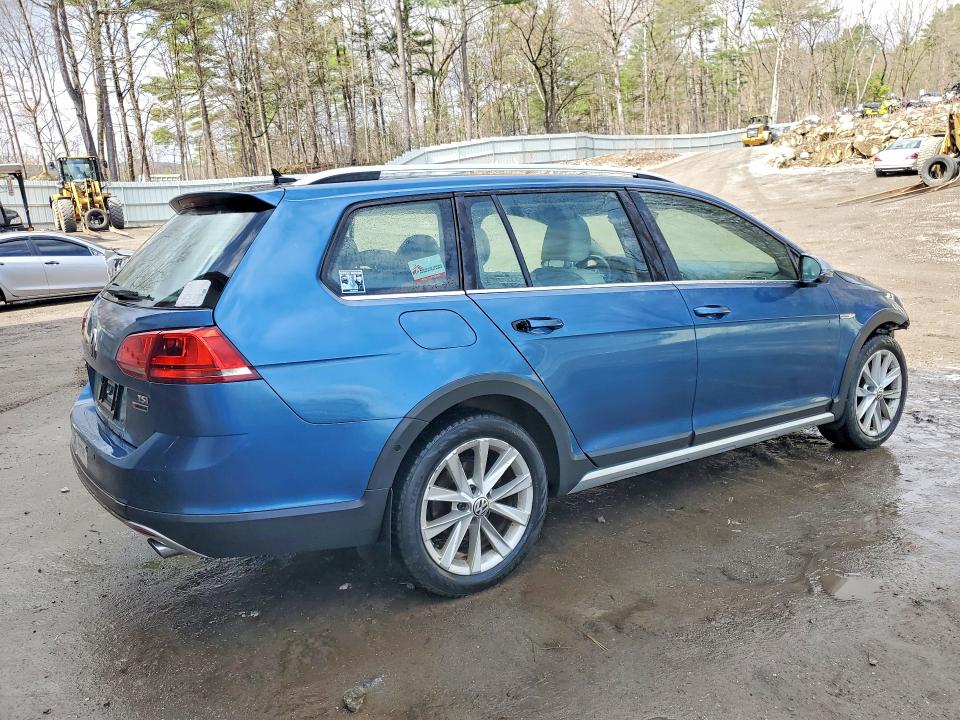 50065496 :رقم المزاد ، 3VWH17AU6HM526648 vin ، 2017 Volkswagen Golf Alltrack مزاد بيع
