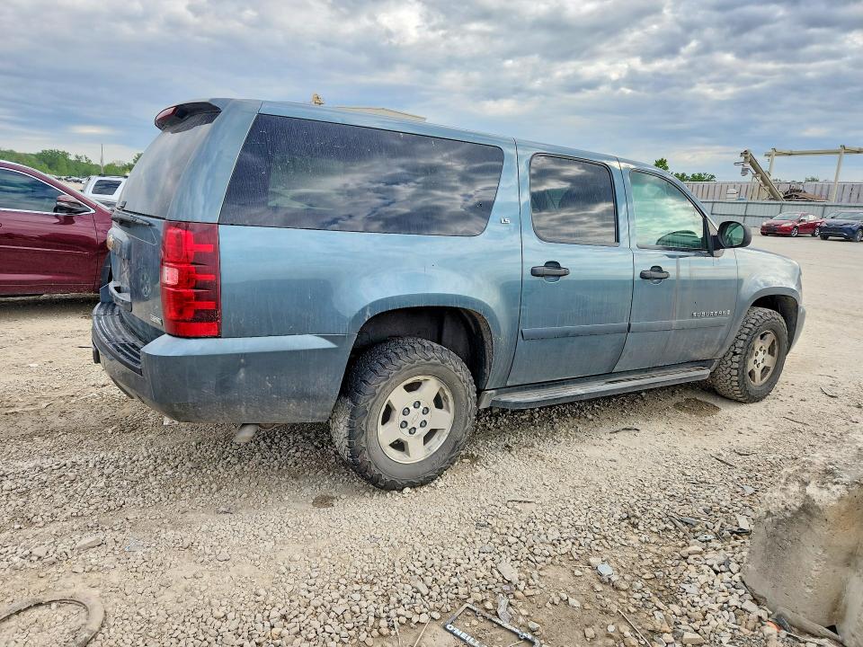 51790046 :رقم المزاد ، 3GNFK16308G315083 vin ، 2008 Chevrolet Suburban مزاد بيع