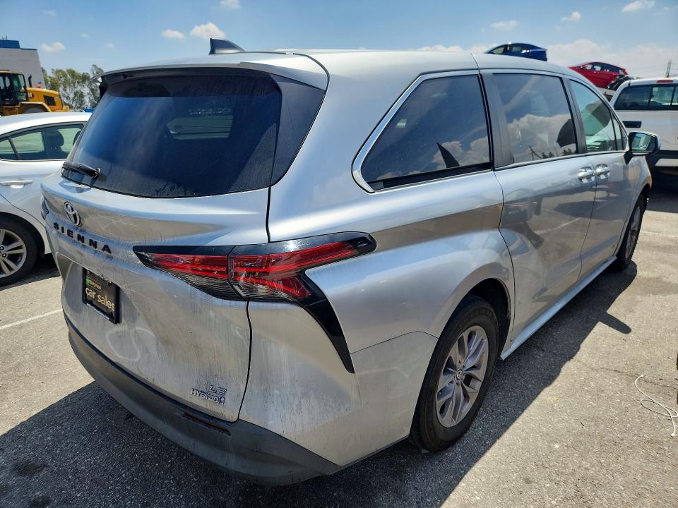 Aukcja sprzedaży 2021 Toyota Sienna, vin: 5TDKRKEC2MS047434, numer aukcji: 49477796