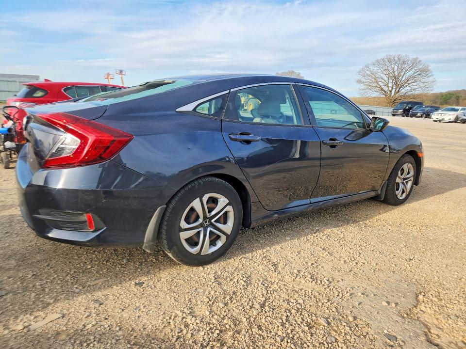 Продаж на аукціоні авто 2018 Honda Civic, vin: 19XFC2F58JE042165, номер лоту: 50692406
