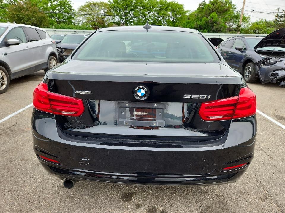 Продажа на аукционе авто 2016 Bmw 320, vin: WBA8E5G55GNT95032, номер лота: 50655726