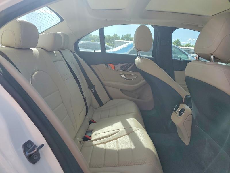 48536856 :رقم المزاد ، 55SWF4JBXHU229328 vin ، 2017 Mercedes-benz C مزاد بيع