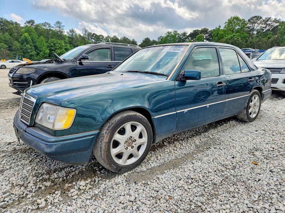 51626856 :رقم المزاد ، WDBEA32E2SC167876 vin ، 1995 Mercedes-benz E مزاد بيع