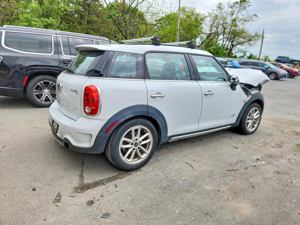 Продаж на аукціоні авто 2015 Mini Cooper, vin: WMWZC5C55FWP48264, номер лоту: 51681396