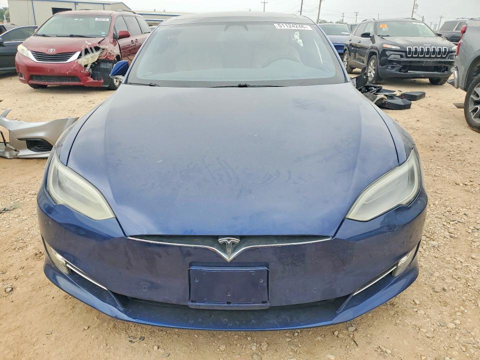 Продажа на аукционе авто 2017 Tesla Model S, vin: 5YJSA1E24HF188136, номер лота: 51124246