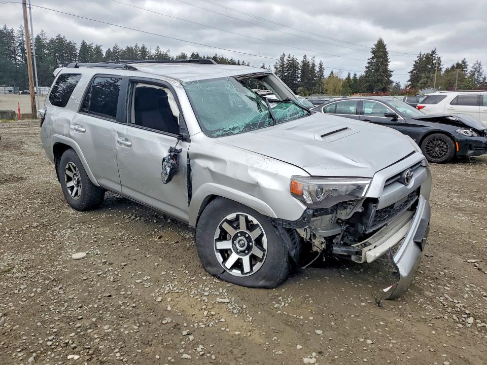 Продажа на аукционе авто 2022 Toyota 4runner, vin: JTEPU5JRXN6007017, номер лота: 50526156