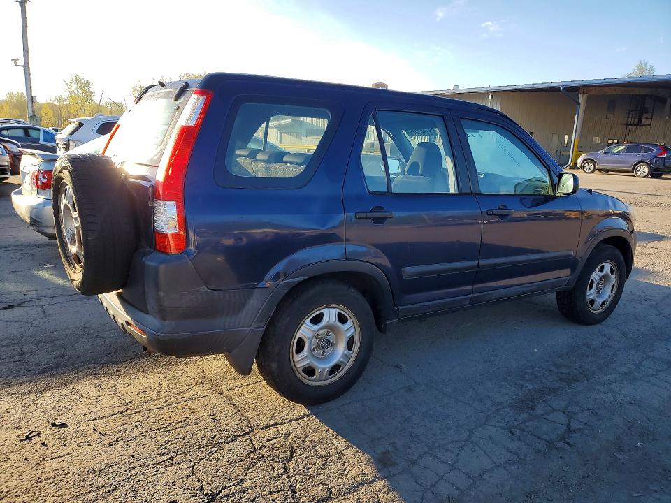 Продажа на аукционе авто 2005 Honda Cr-v, vin: SHSRD68545U308854, номер лота: 51493066