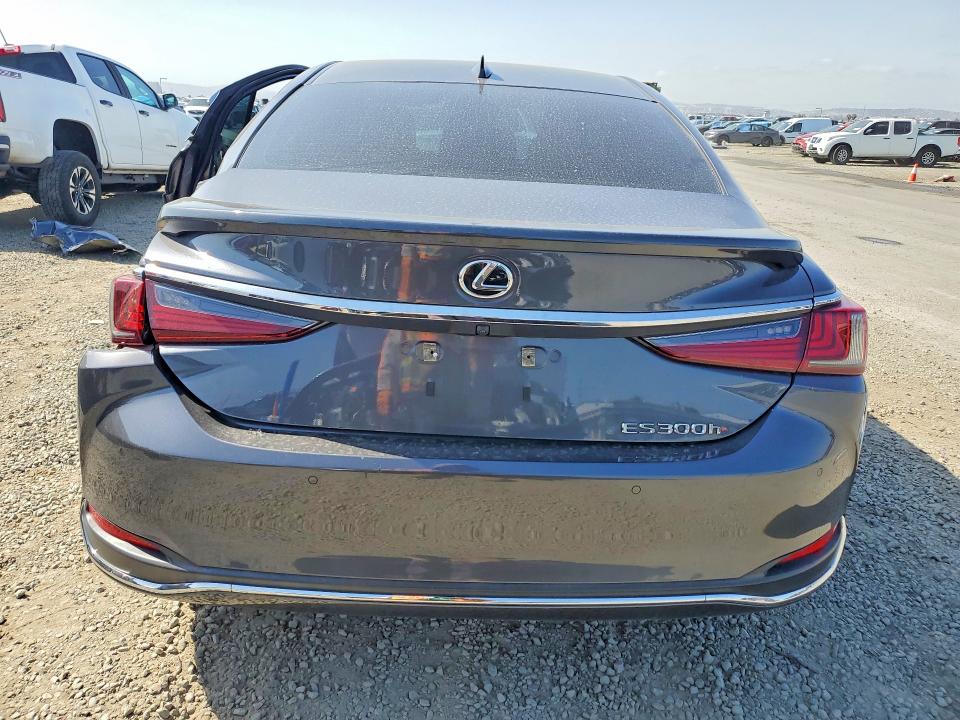 50309216 :رقم المزاد ، 58ADA1C1XPU030526 vin ، 2023 Lexus Es 300h مزاد بيع