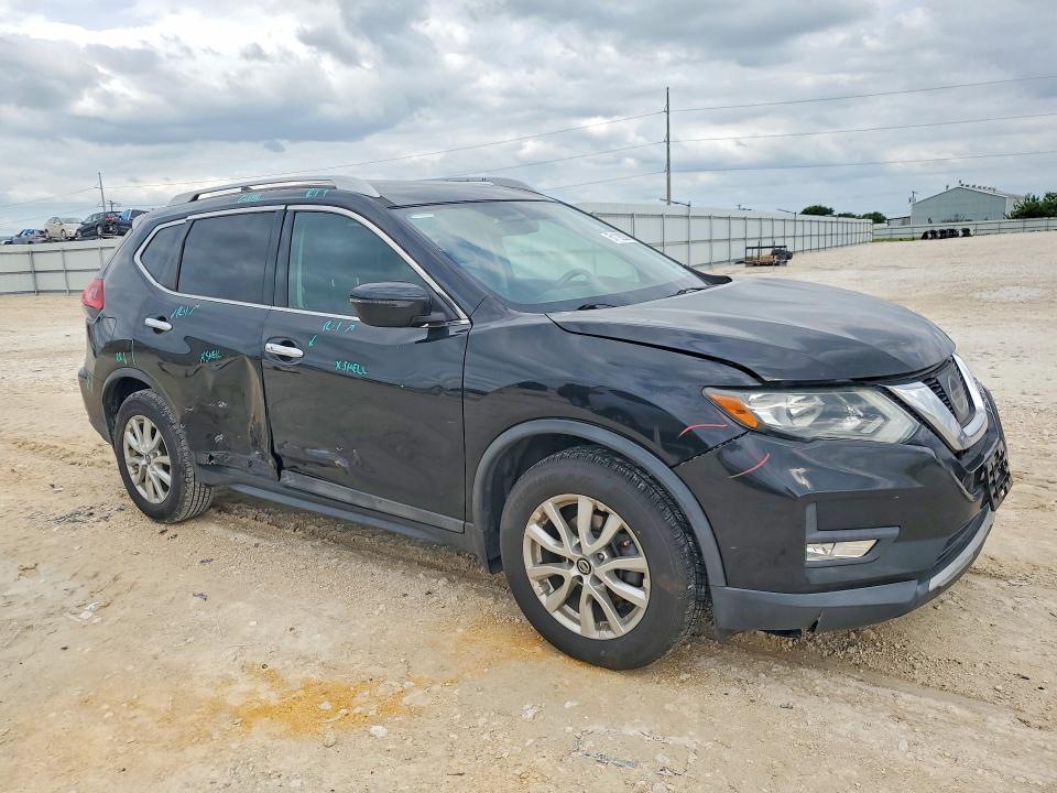 Продаж на аукціоні авто 2017 Nissan Rogue, vin: 5N1AT2MTXHC825660, номер лоту: 51192086